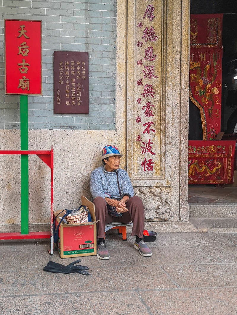 streetlife-hongkong-standard.jpg