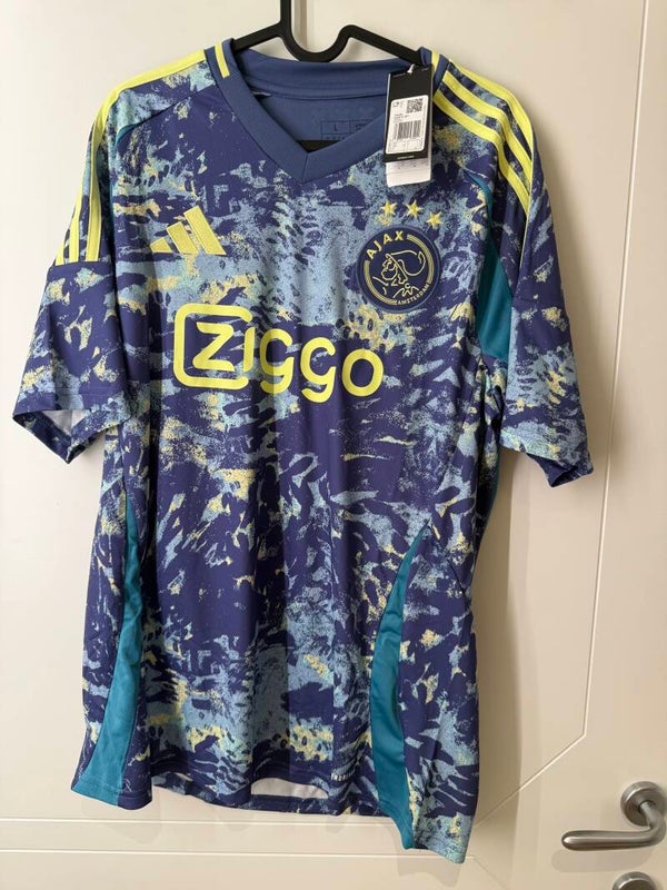 Ajax 2024-2025 away shirt