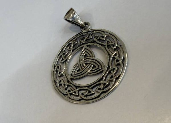 Pendentif Triskèle modèle 01