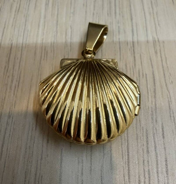 Pendentif Doré Coquille St Jacques