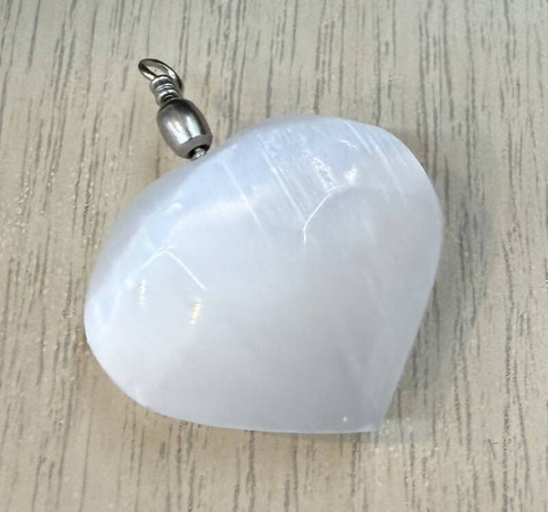Pendentif Coeur Sélénite