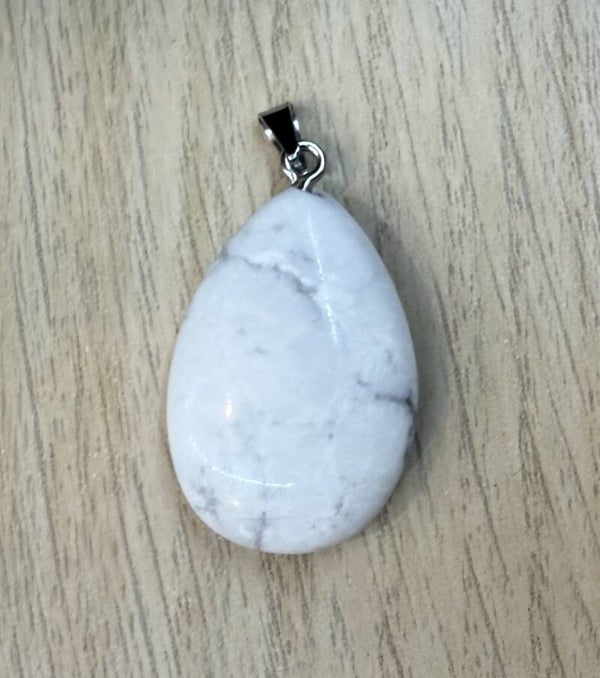 Pendentif Larme Howlite