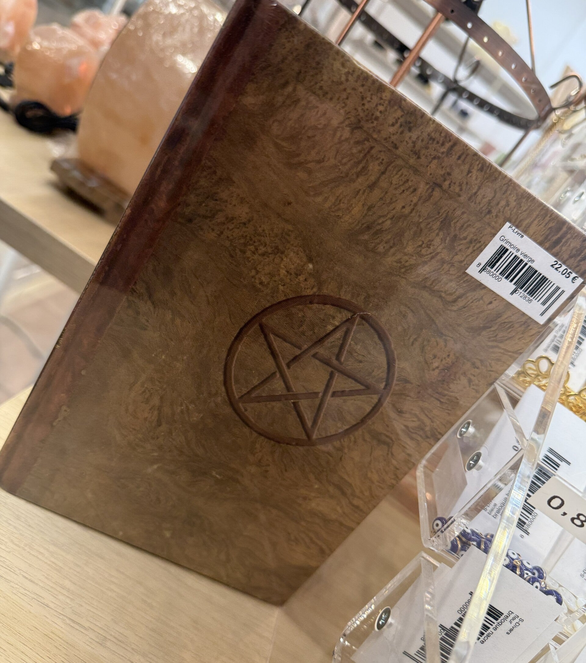 Grimoire vierge modèle 01