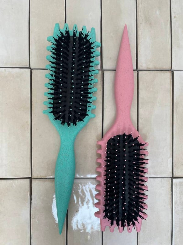 Curly Hair Brush Styling
