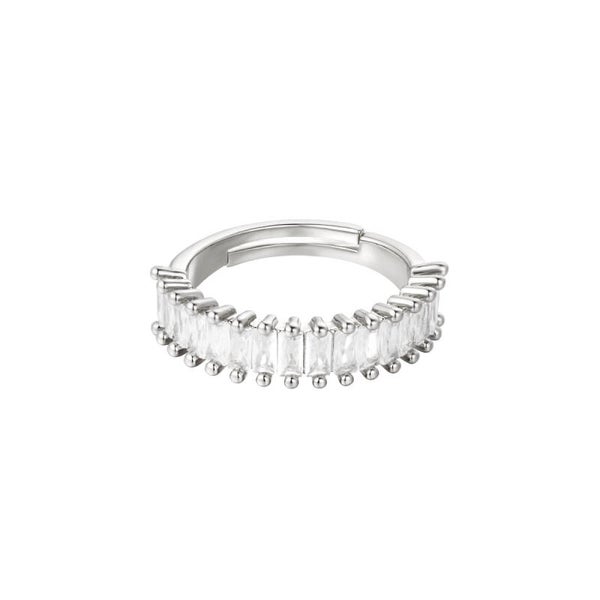Dyam Strass Silver