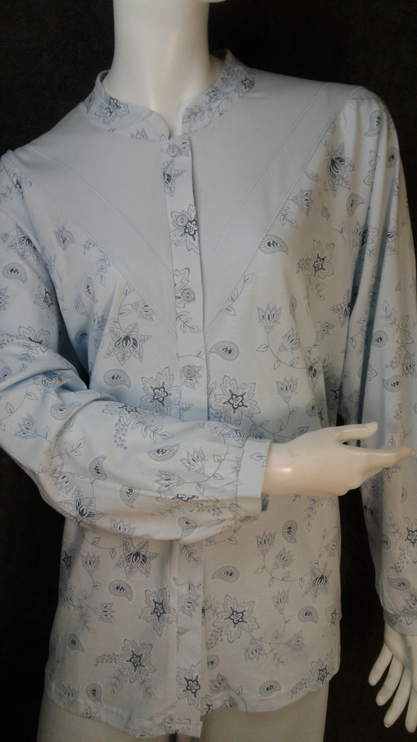 Pyjama Comtessa tricot knoopsluiting