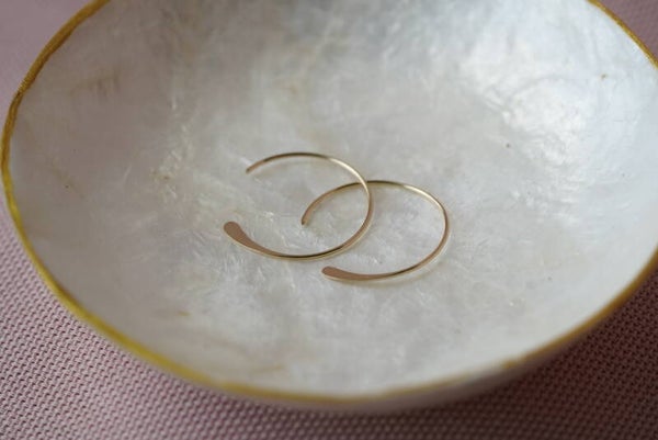 Aura hoops