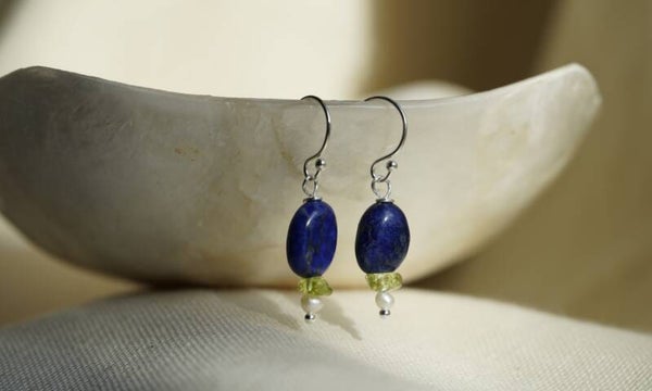 Oorbellen Lapis lazuli, Peridot en Zoetwater parel