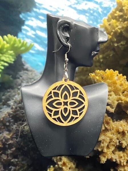 Boucles d’oreilles Mandala bois personnalisées