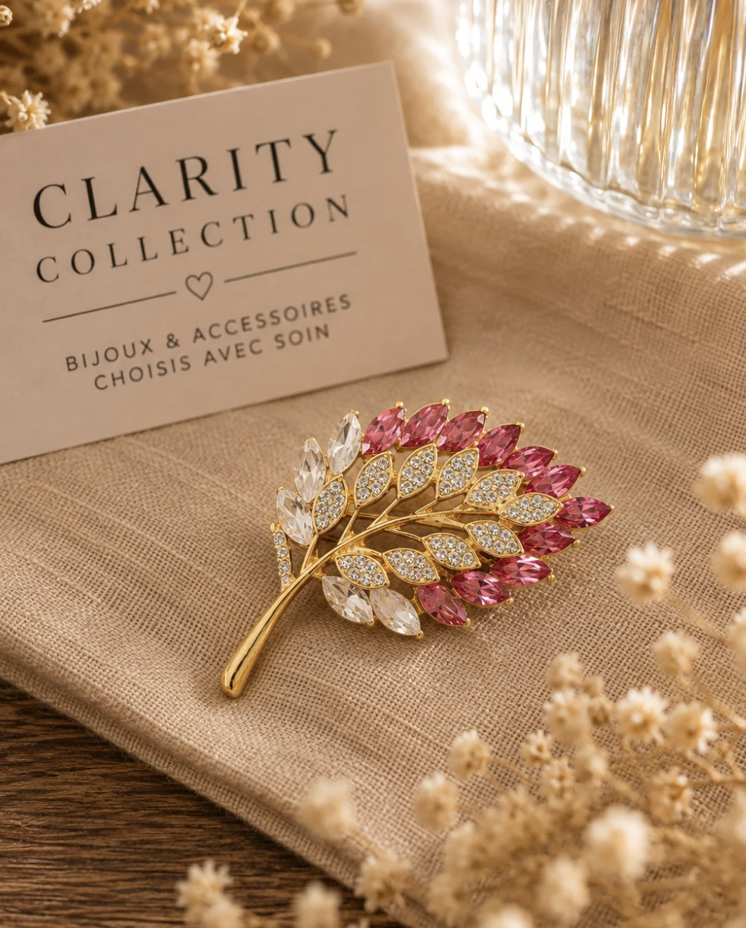Broche feuille dorée