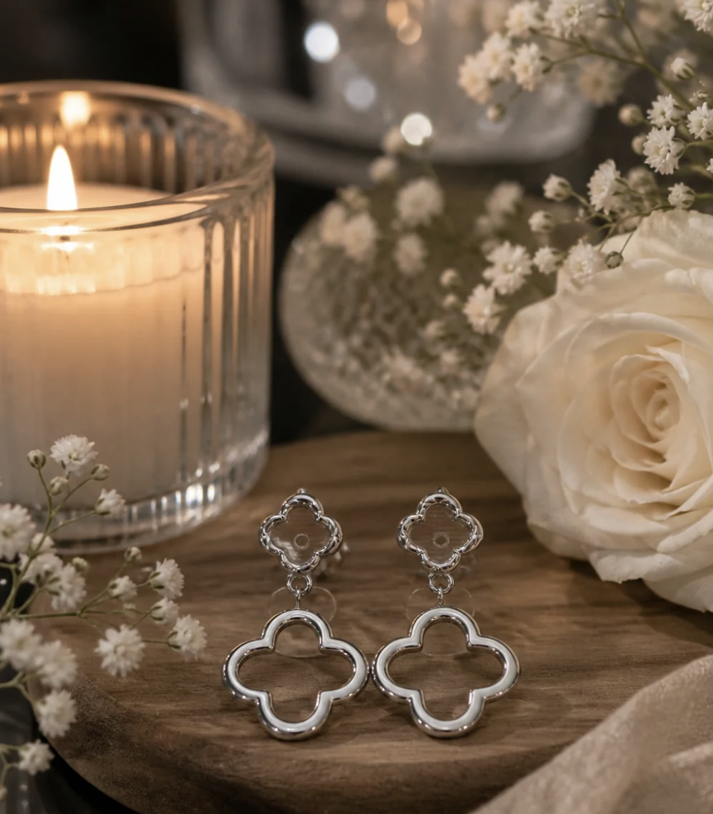 Boucles d’oreilles argentées double trèfle