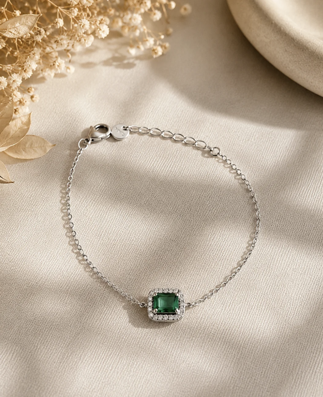 Bracelet argenté pierre verte