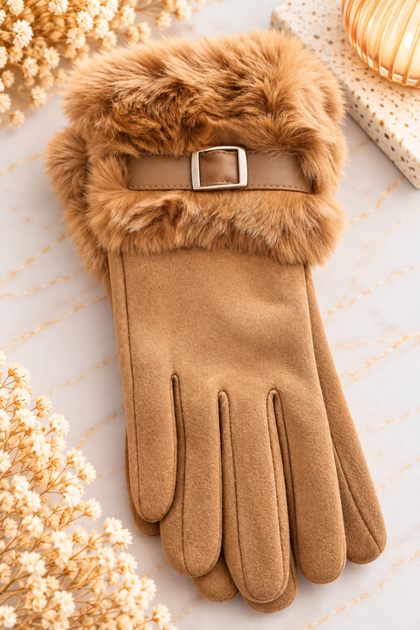 Gants Camel Chic – Fausse fourrure & boucle