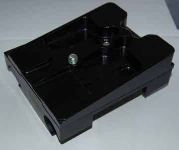 Motorbock geteilt Aluminium schwarz für 32/92mm mit Klammern