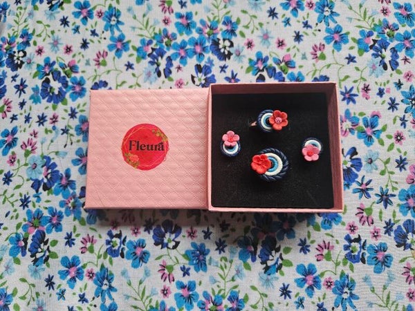 2 Floral evil eye rings with evil eye earings