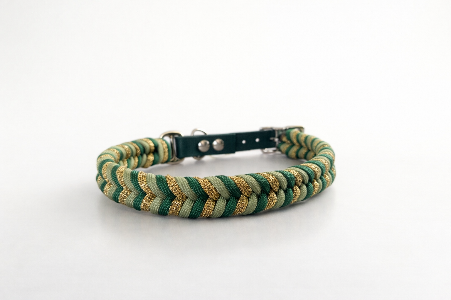 Collier paillette épi vert et or