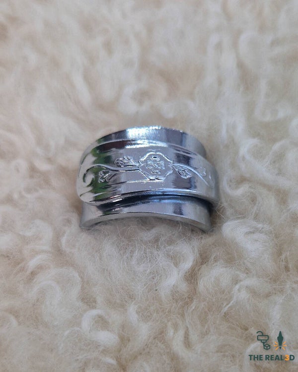 Spoon ring Rose