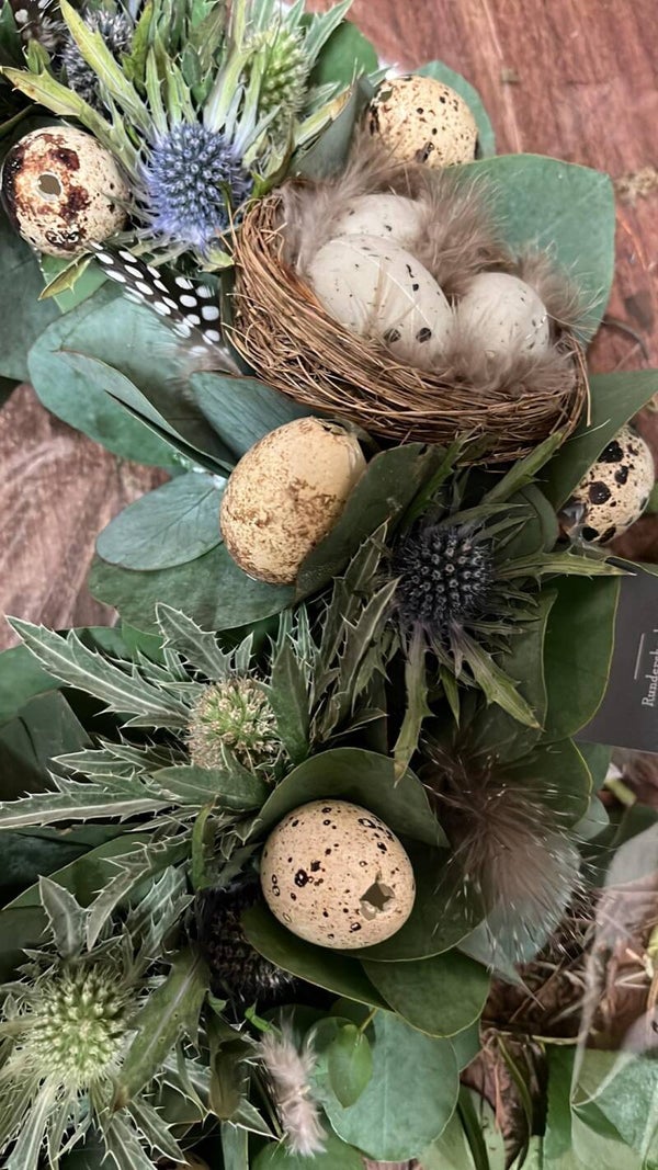 Krans - euca - blauwe-witte distel - pasen