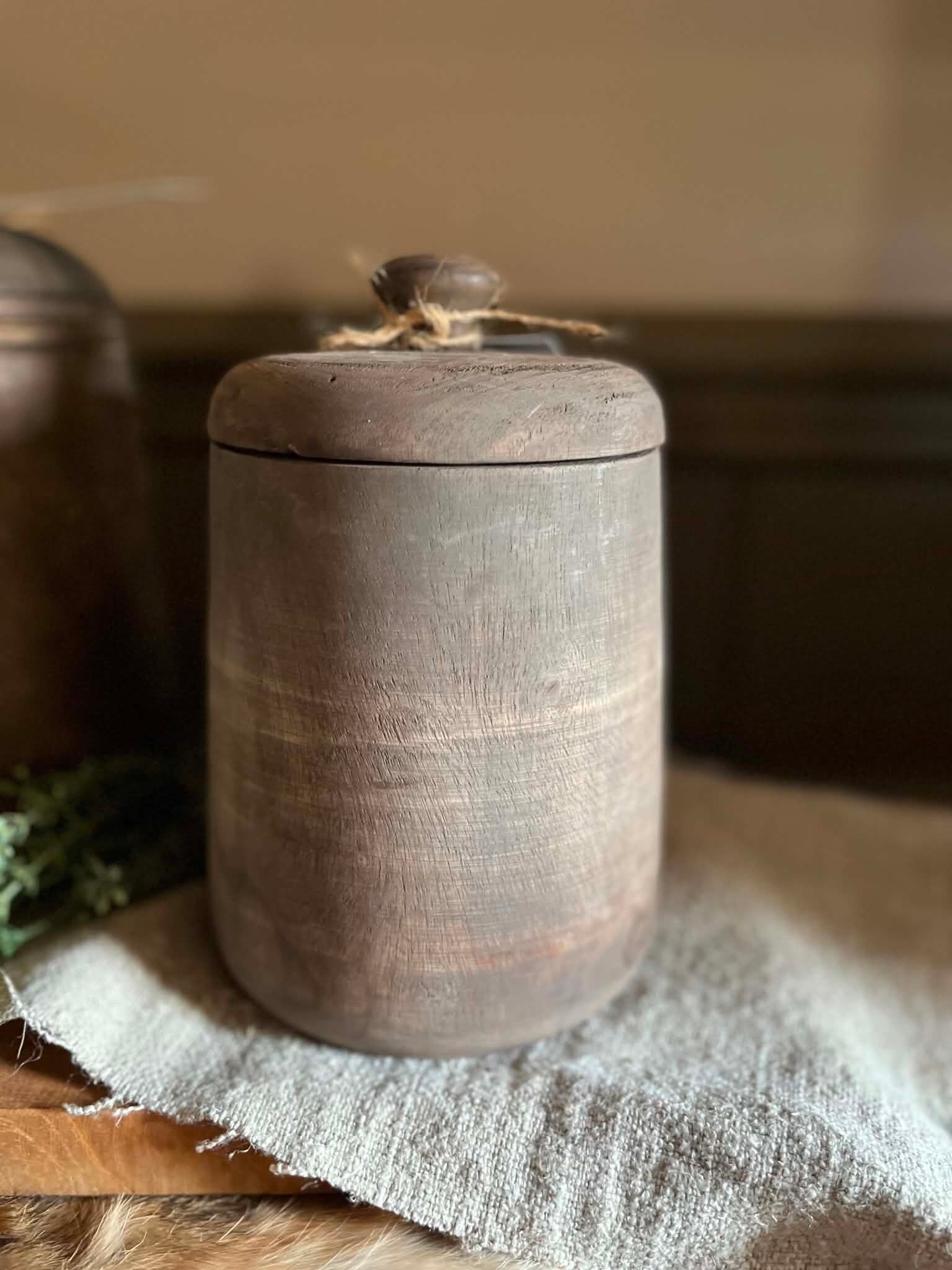 Houten pot met deksel - Nr. 2