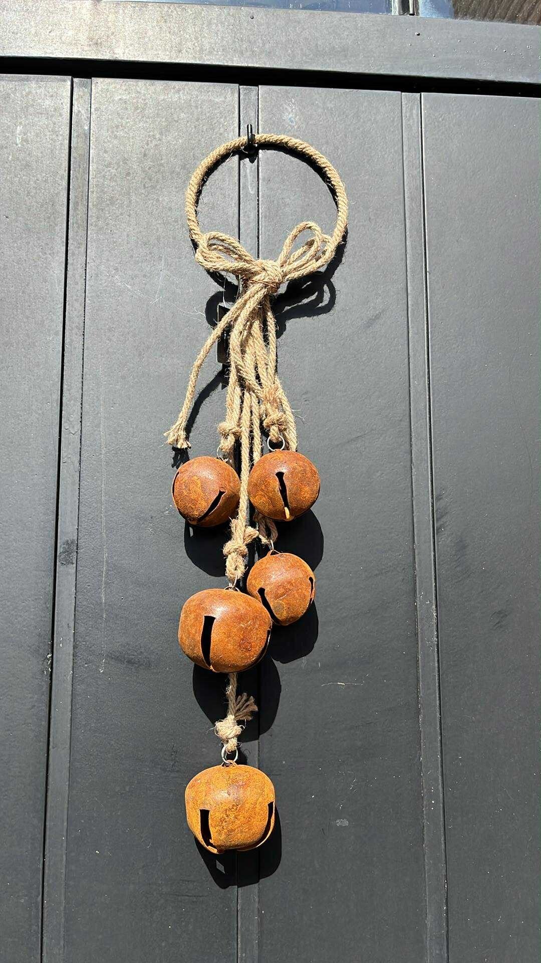 Belletjes aan touw - XL - 5 stuks