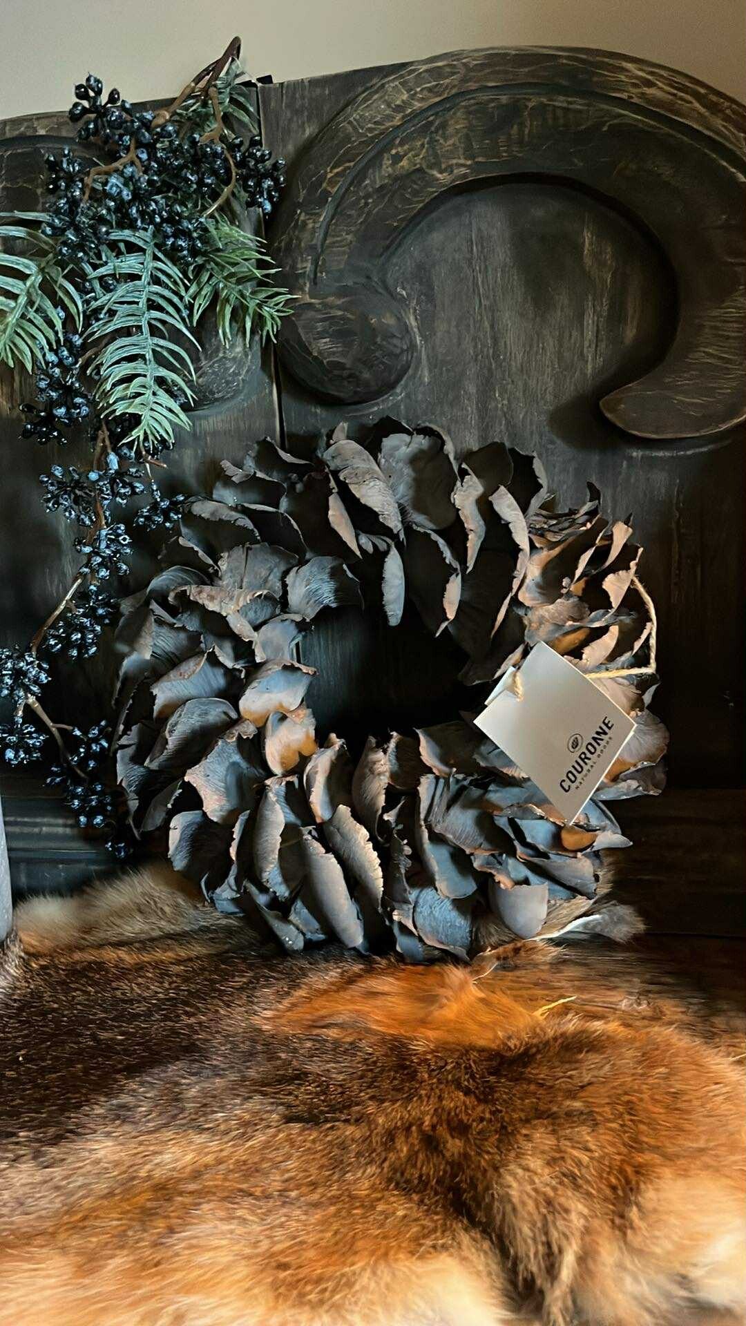 Palm Petal Wreath - Dark Grey Wash - 25 cm