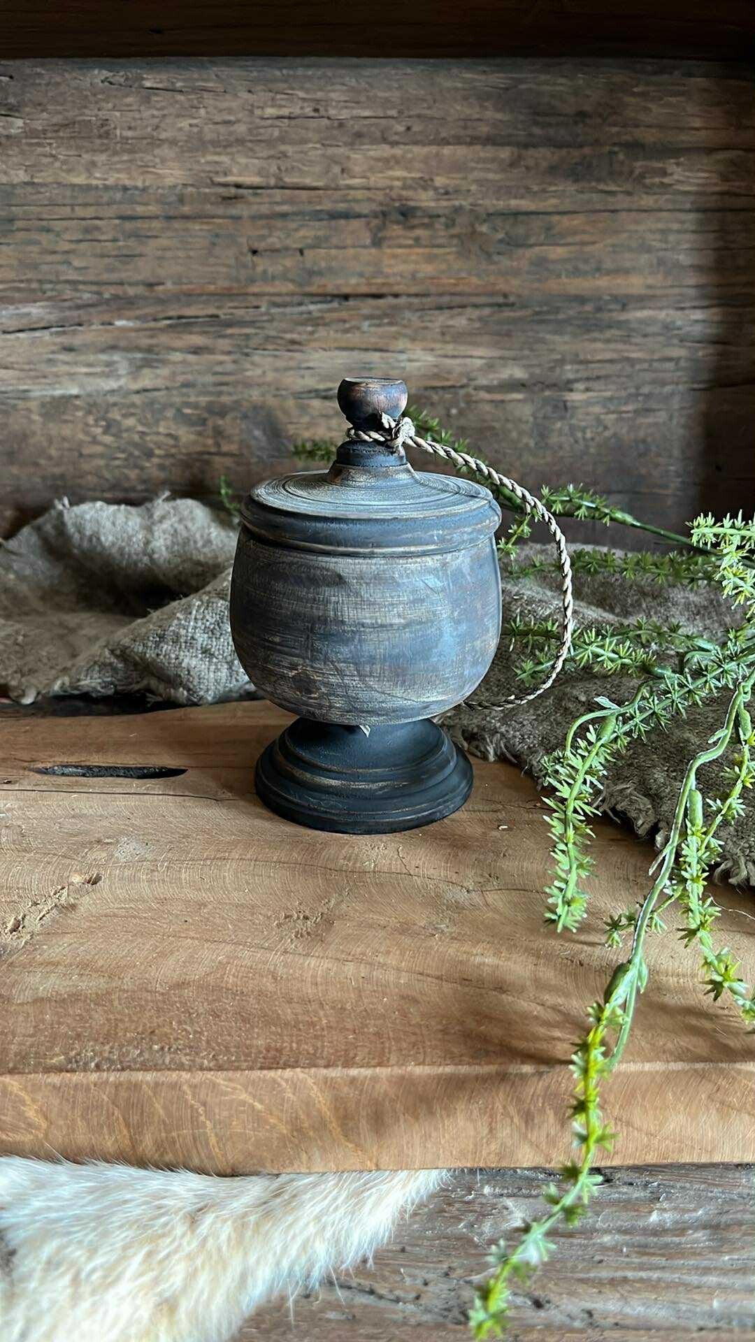 Houten pot met deksel - Nr. 20