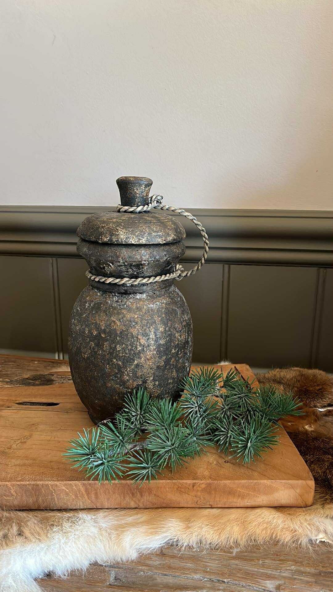 Houten pot met deksel - Nr. 27