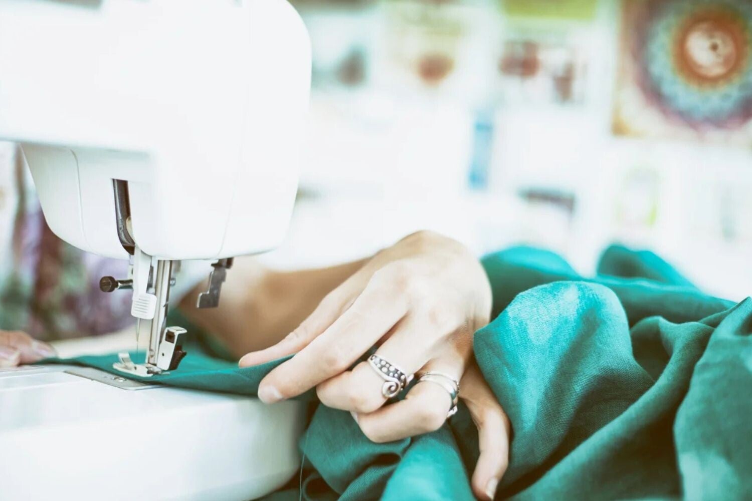 Duurzame kleding van New Angels kan nu ook op mat gemaakt worde. een extra service die wij bieden, gezien er veel vraag naar bleek te zijn. We zijn er trots op deze dienst te kunnen aanbieden.