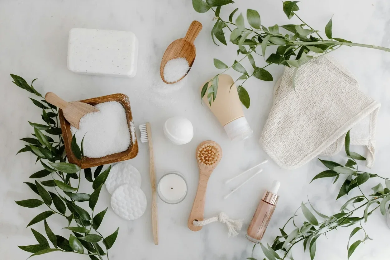 Skincare zonder troep Natuurlijke haarproducten Natuurlijke badproducten Biologische parfum Natuurlijke dagcrème met SPF Natuurlijke make-up merken. cosmetica die goed is voor je huid en gezondheid. biologische cosmetica producten