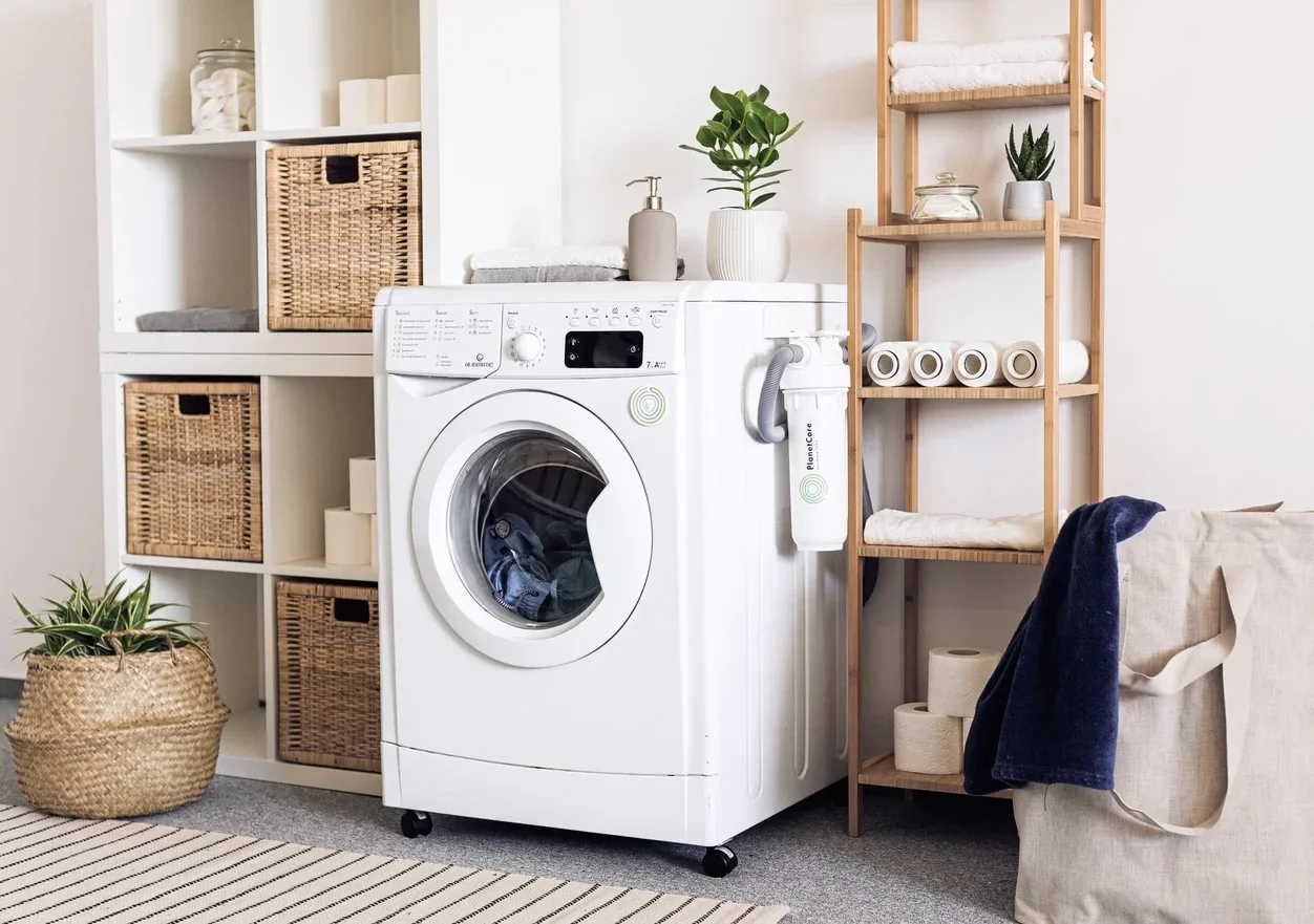 kleine wasjes, grote wasjes. Je wast ze (niet) in de wasmachine. Handwas of liever wasmachine. Duurzame kleding was je schoon met duurzame wasmiddelen. new Angels Eco fashion biedt je mooie kleding die je in de wasmachine kunt wassen. vegan kleding en Eco