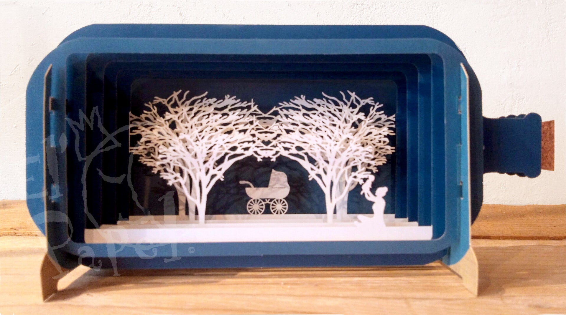 Message in a bottle `Vrouw met baby`