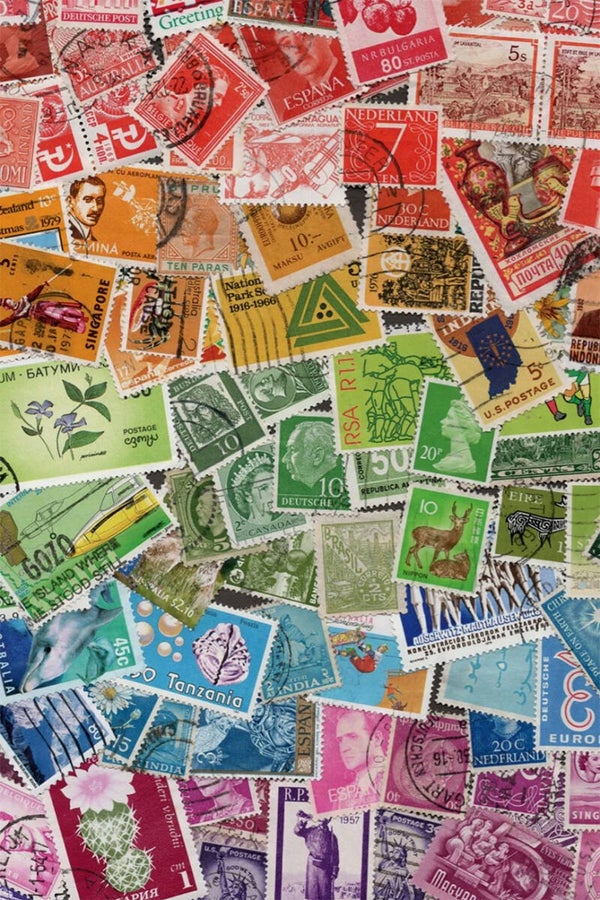 Ansichtkaart 'Regenboog postzegels'