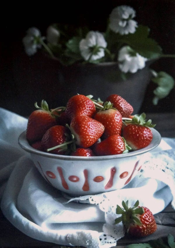 OP!! Ansichtkaart 'Heerlijke aardbeitjes'