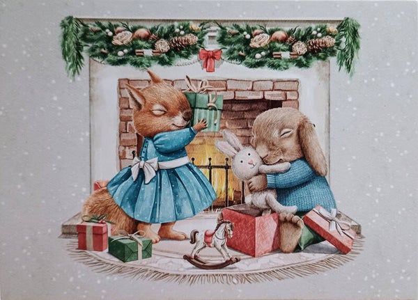 Kerst ansichtkaart 'Kerstcadeautjes open maken'
