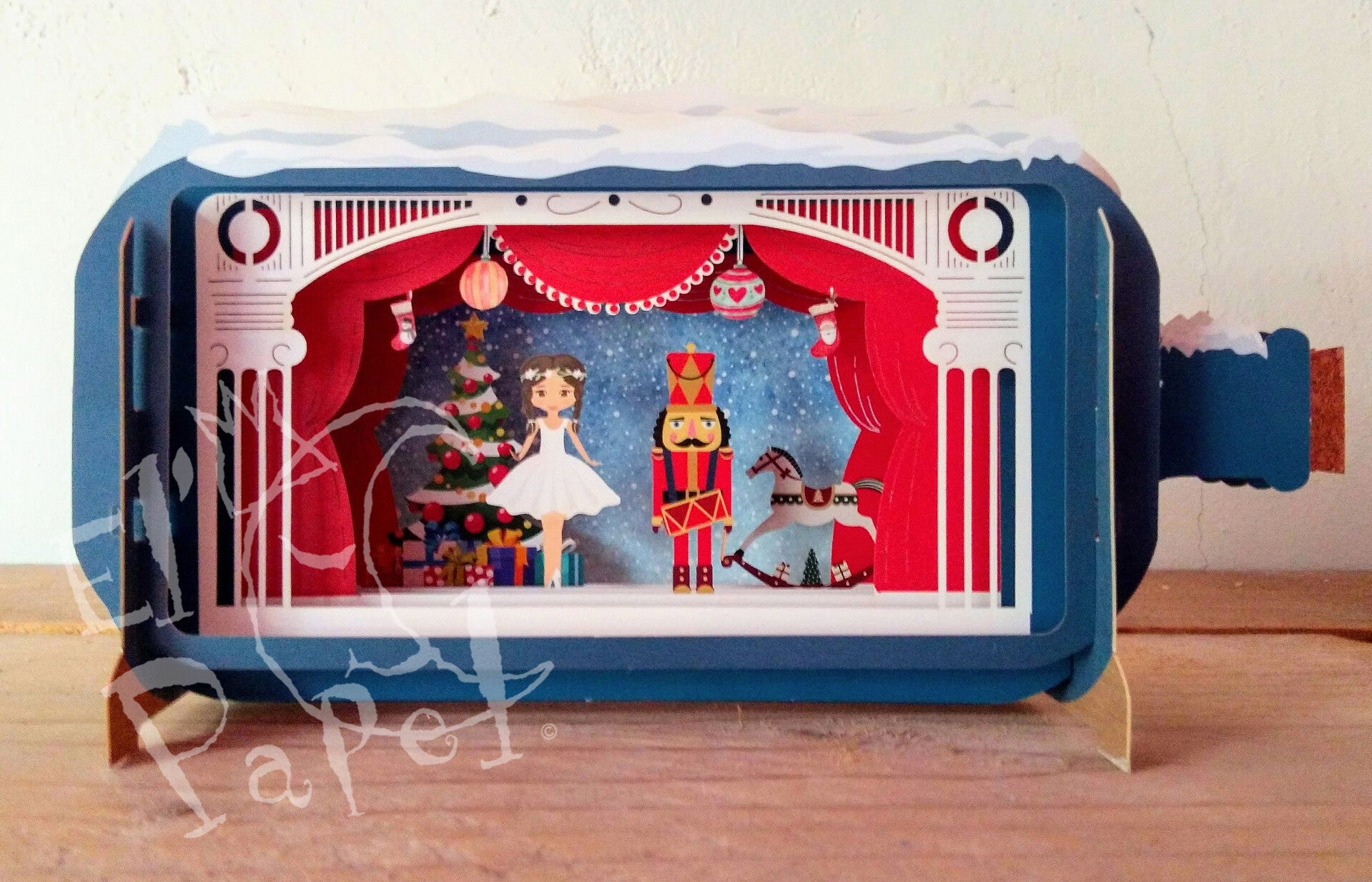 Message in a bottle `De notenkraker`