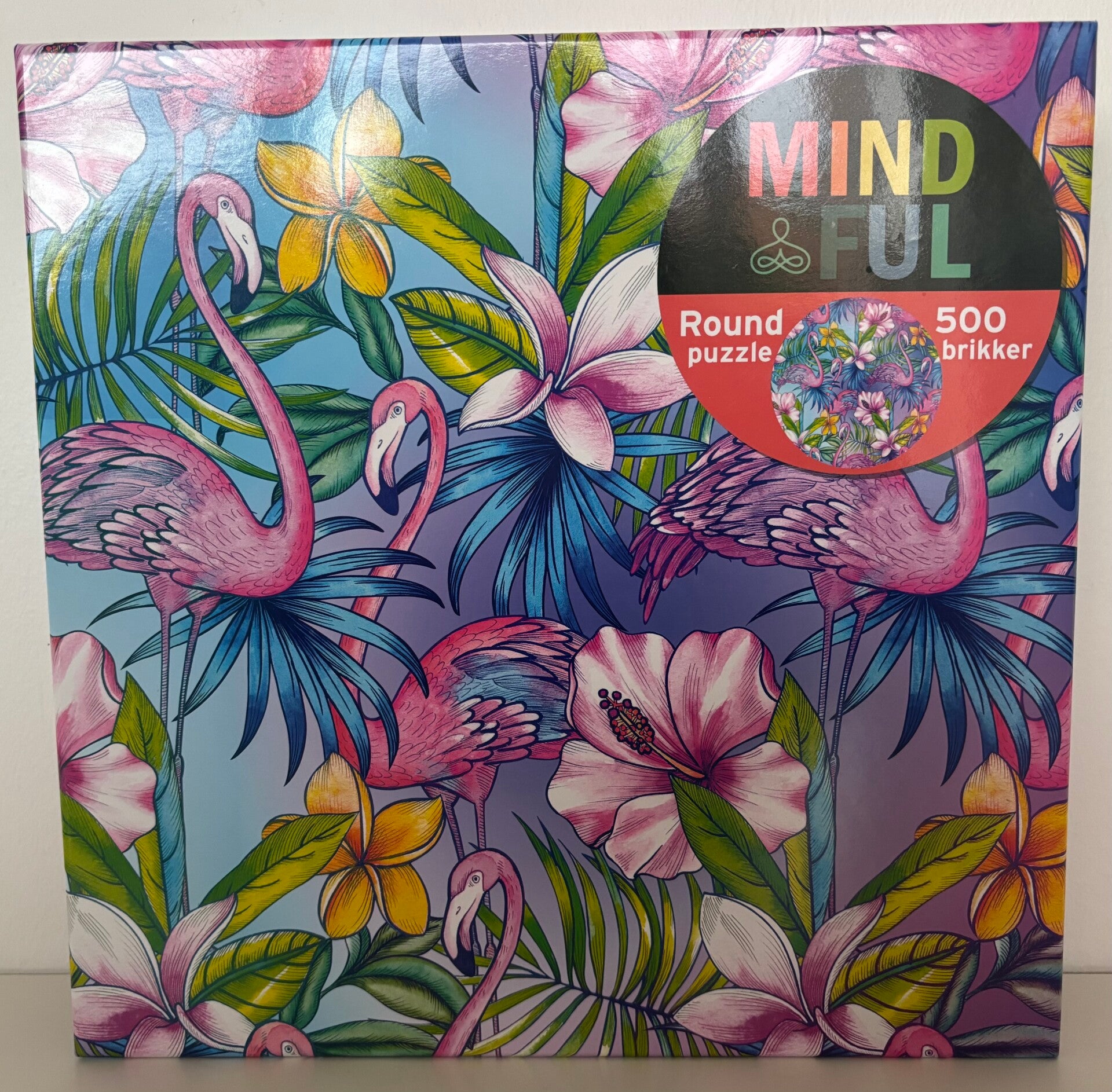 Mindful Round - Flamingos