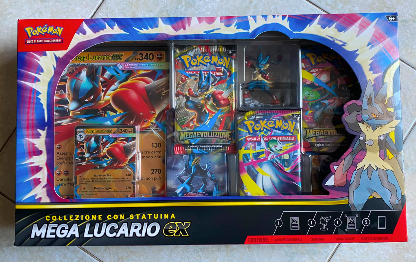 Pokémon collezione con statuina Mega Lucario-ex