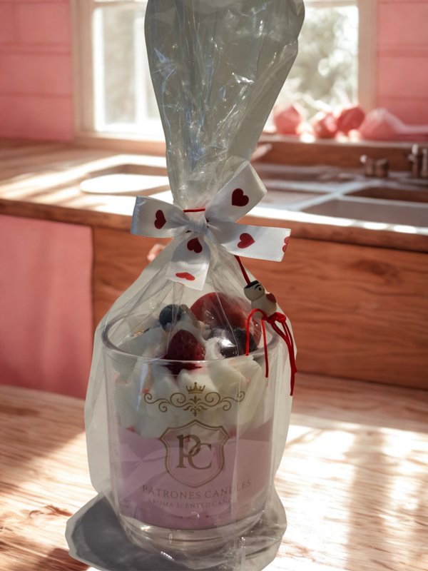 Blush Berry Delight Candle