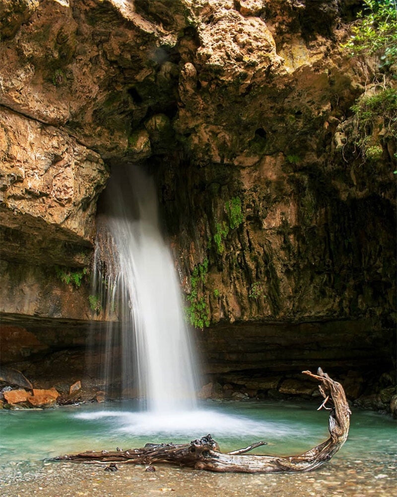 cascate vicino alla casa vacanza 
