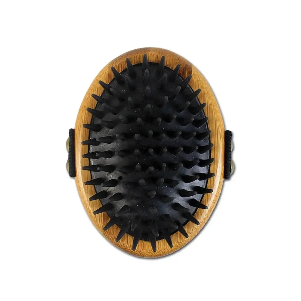 Bamboo Groom Curry Brush - een bamboeborstel met rubberen pinnen voor honden en katten