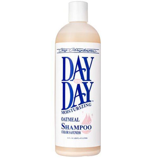 # Chris Christensen Day To Day Moisturizing Shampoo - hydraterende havermoutshampoo voor honden en katten, voor de gevoelige huid