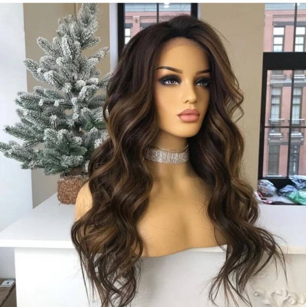 Victoria  (Luxe Collection)