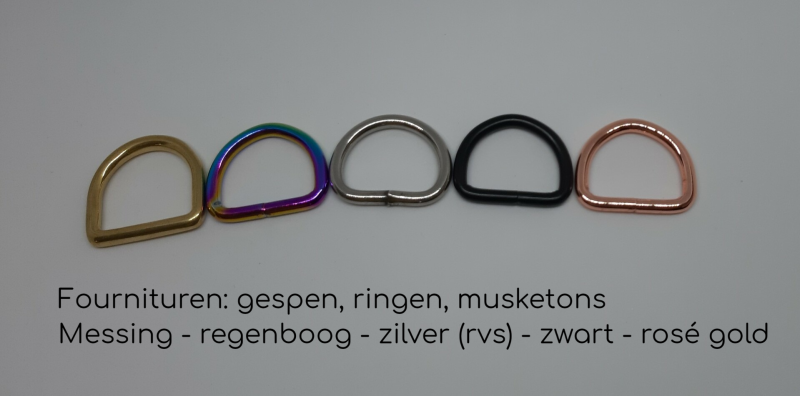 Verschillende kleuren fournituren