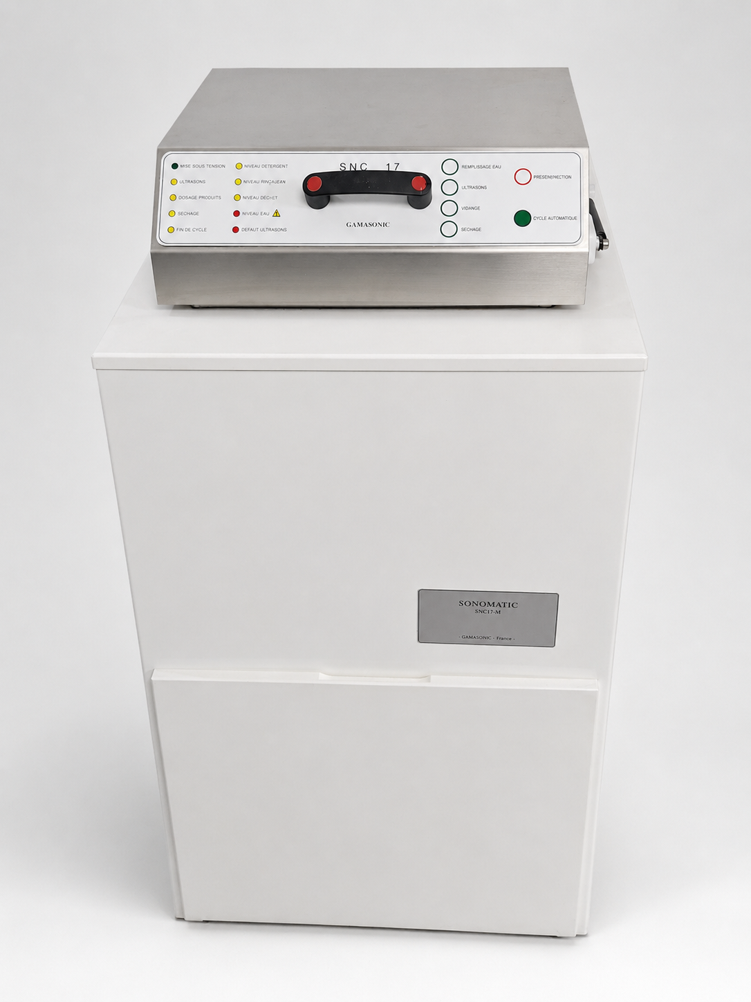 Laveur desinfecteur GAMASONIC SNC17M