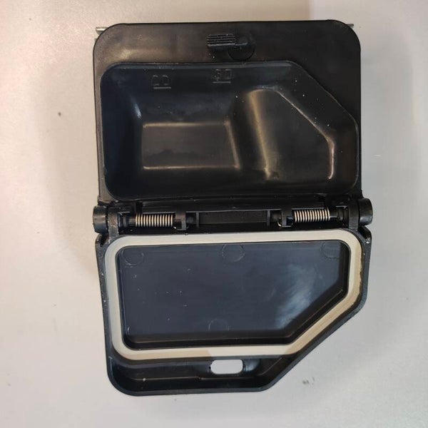 Distributeur de produits Miele 261304 pour thermo desinfecteur Miele