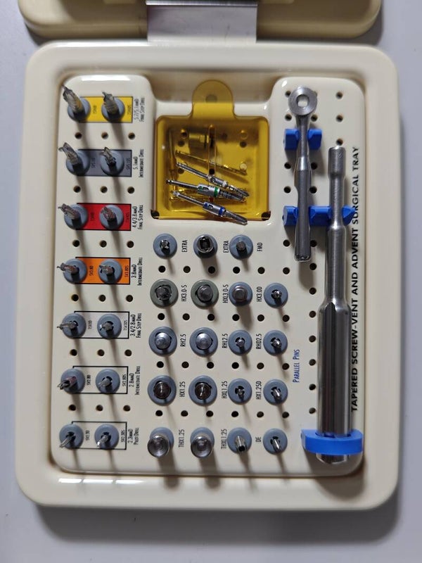 Swiss Plus kit chirurgical - OPCST