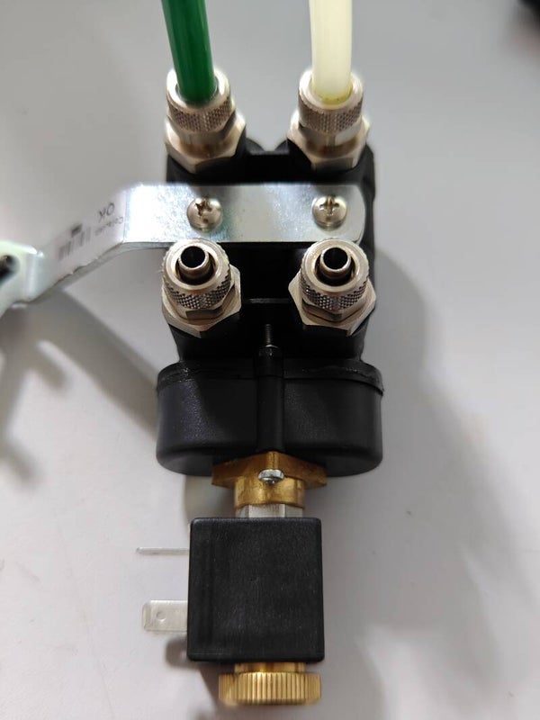 Electrovanne et entrée air eau pour fauteuil dentaire