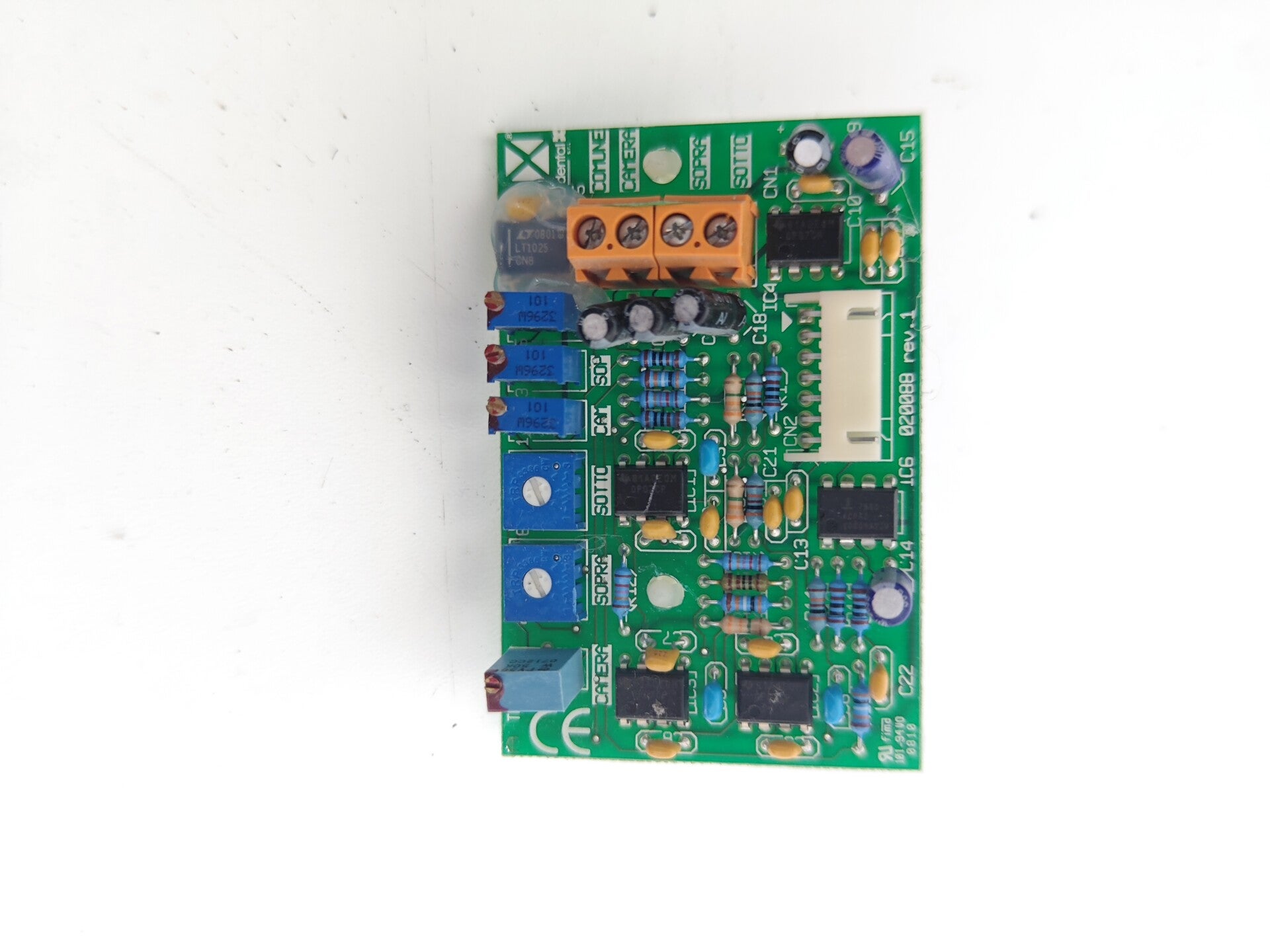 Platine pour autoclave Domina plus C.Q B827 LB