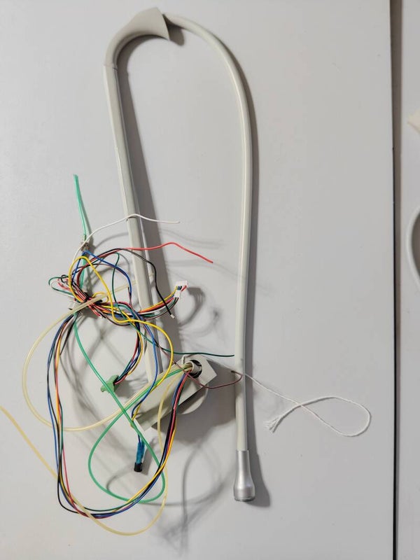 Fouet support cordon pour fauteuil dentaire Adec