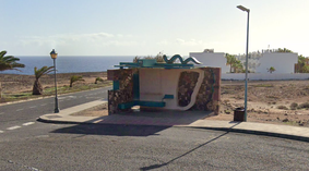Busstop 2 Costa de Antigua